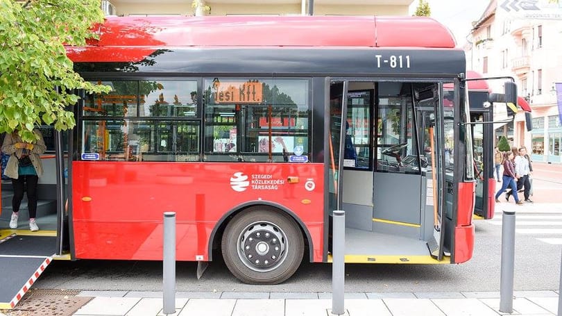 Egy új troli árának feléért építettek buszból trolit Szegeden