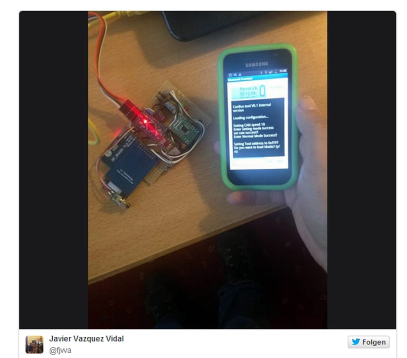 Húszdolláros kütyüvel veszik át hackerek az irányítást egy kocsi felett