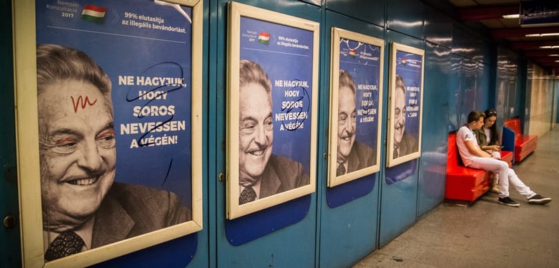 És akkor az olimpia elúszott, de kaptunk ugrótonyot, fakockát és Soros-plakátokat