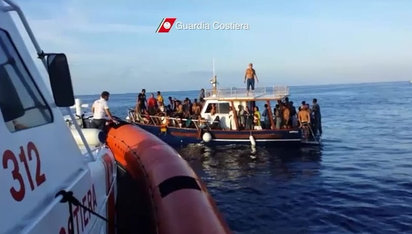 Megint rengeteg dolguk van az olaszoknak a tengeren özönlő menekültek miatt
