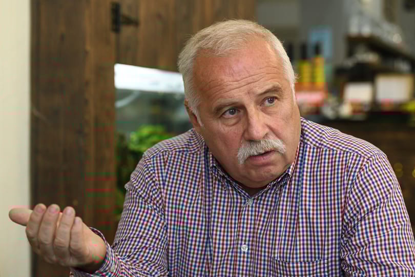 Újságírók ellen igen, de a maffia és a kémek ellen nem jó a Pegasus? – interjú Laborc Sándor volt NBH-főnökkel