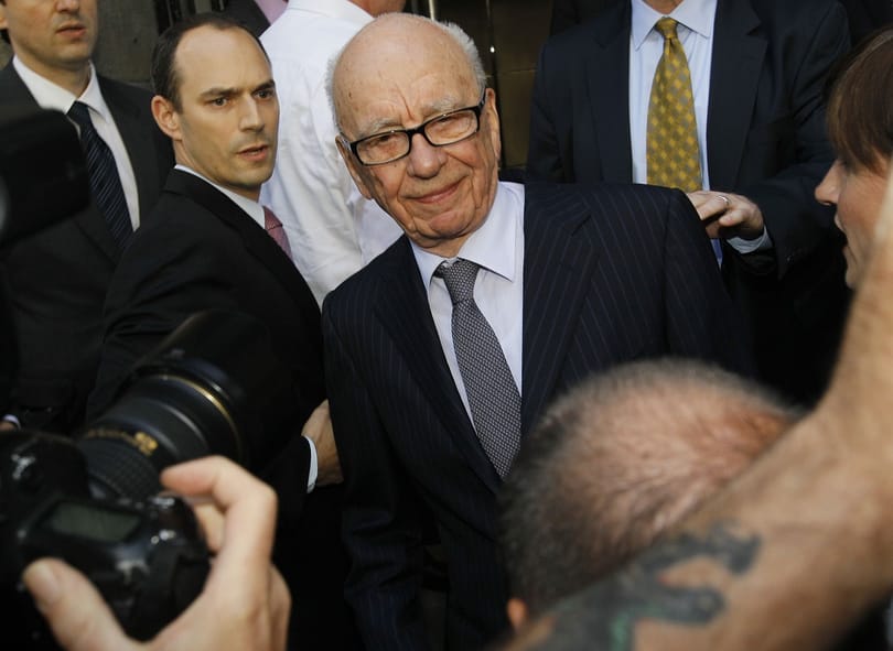 Rupert Murdoch bocsánatot kért a meggyilkolt kislány szüleitől