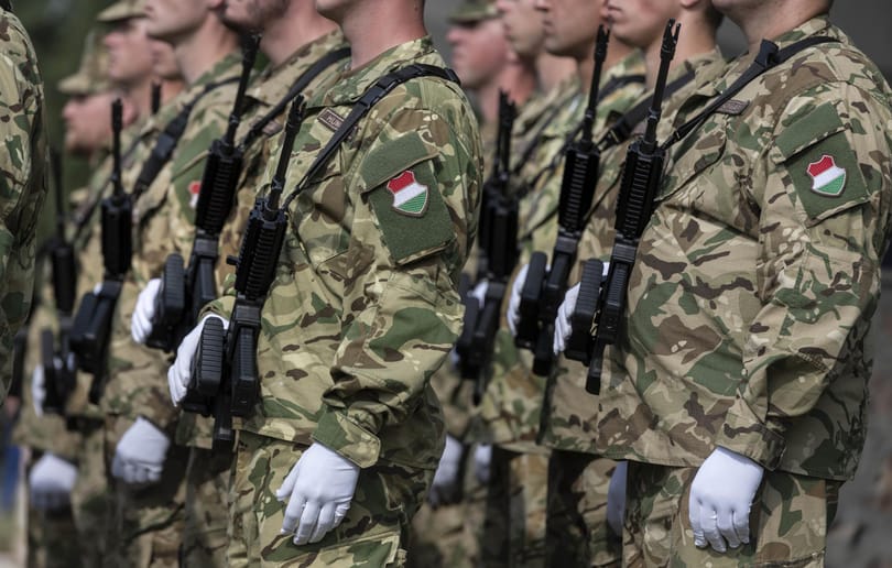 Elrendelte a kötelező oltást a Magyar Honvédség