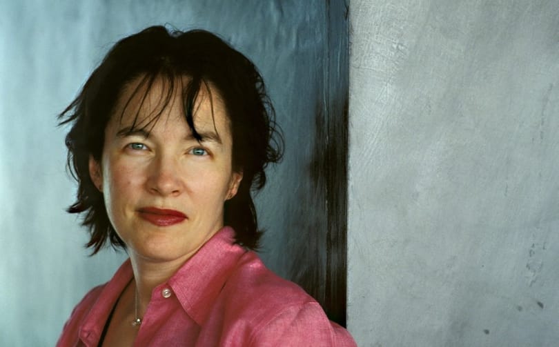 Visszahívják Alice Sebold memoárját, miután kiderült, hogy az abban említett nemi erőszaktevőt tévesen ítélték el