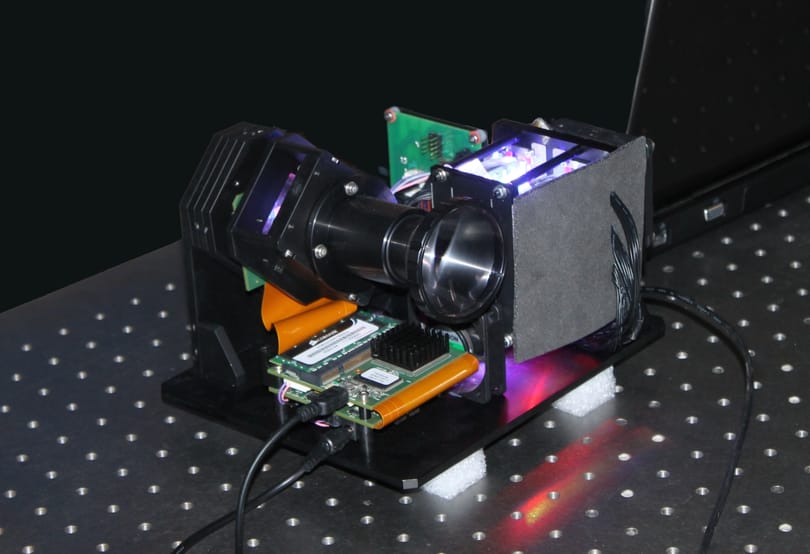 Újabb magyar siker: 3D-s hordozható LED projektor