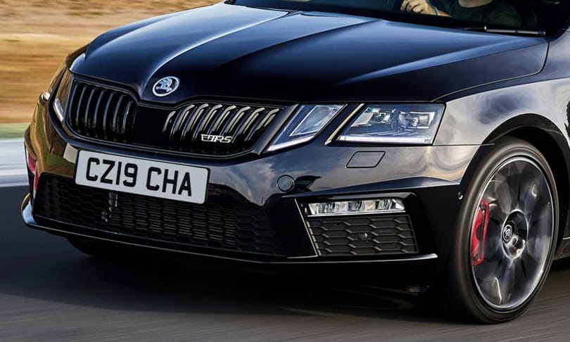 Fekete cseh remek: limitált szériás új Skoda Octavia RS érkezett