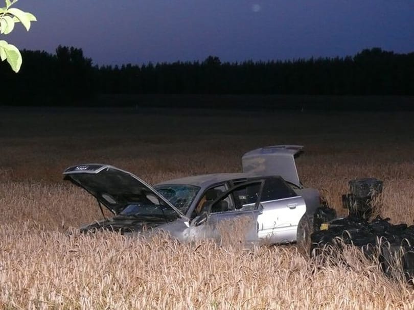 Megijedt a rendőröktől, gabonába hajtott az audis – fotó