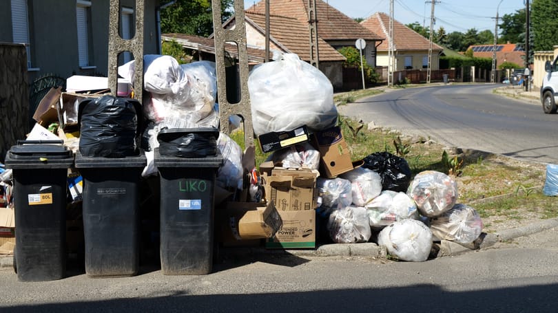 Júliustól a Mol viszi el a szemetet