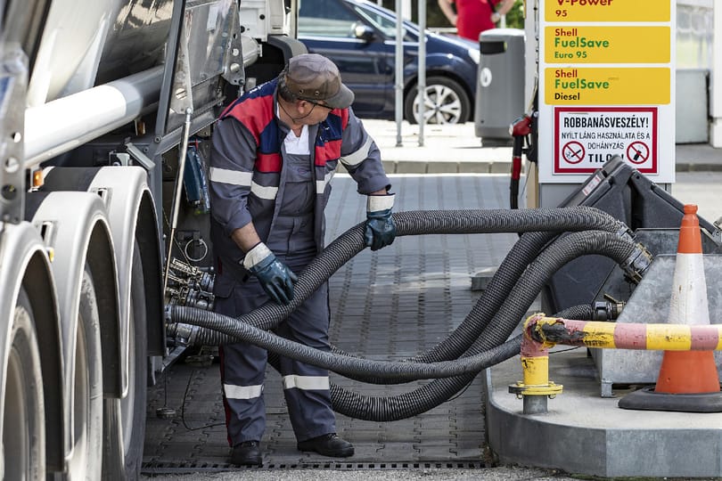 Jön egy kis árkorrekció a benzinnél