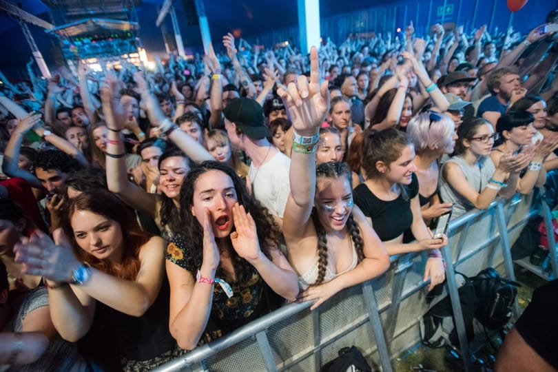 A népszavazás bojkottjára szólított fel a speaker a Szigeten