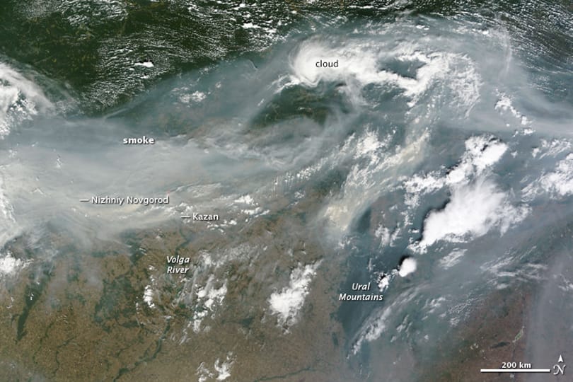 Füsttakaró az űrből: NASA-képek az orosz erdőtüzekről
