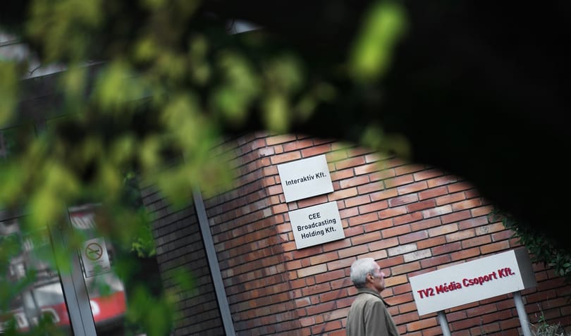 Médiatanács: Nem adtuk áldásunkat a TV2 eladására, viszont megbírságoltuk
