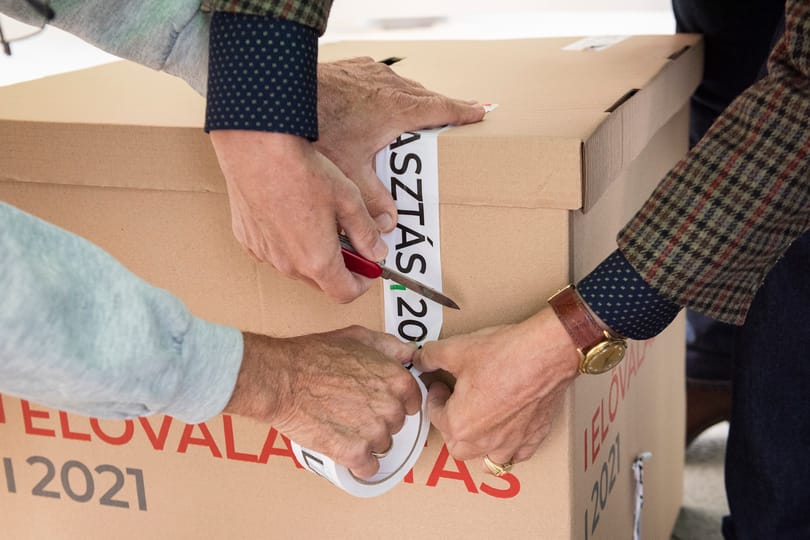 Már nyomoznak az előválasztási rendszert ért hackertámadás miatt