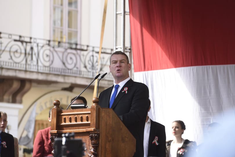Botka: 300 milliárd folyhatna be a luxusadóból