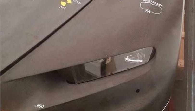 Újabb kémfotók szivárogtak ki a Bugatti új szuperautójáról