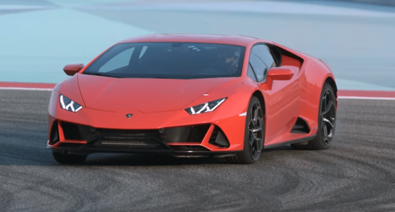 Megmutatták a technológiát, miért tud driftelni egy Lamborghini is – videó