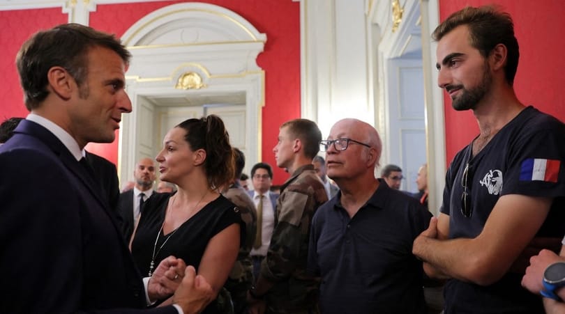 Ünneplik a „hátizsákos hőst”, aki szembeszállt a késes támadóval Annecyban