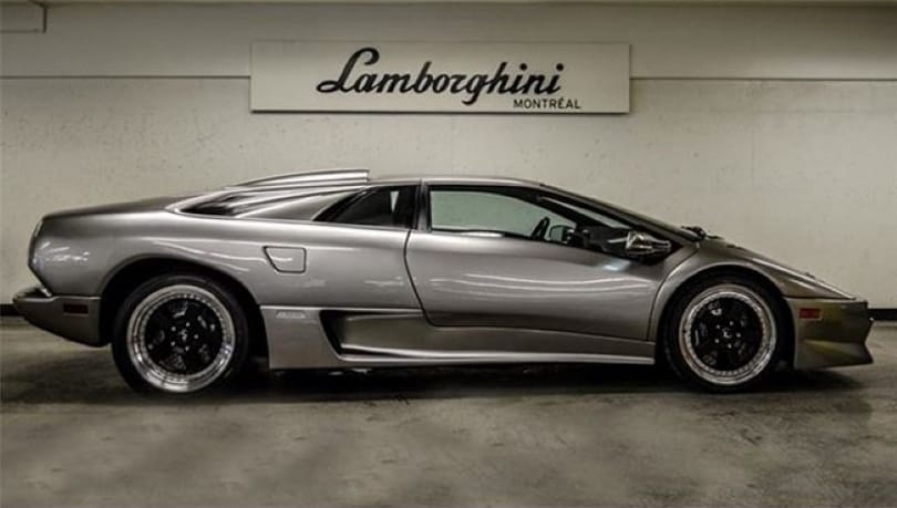 Eladó a Lamborghini, amire úgy vigyáztak, mint a hímes tojásra