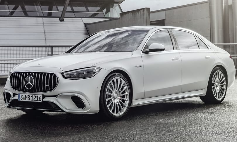 Így hasít az autópályán a valaha készült legerősebb Mercedes S-osztály – videó