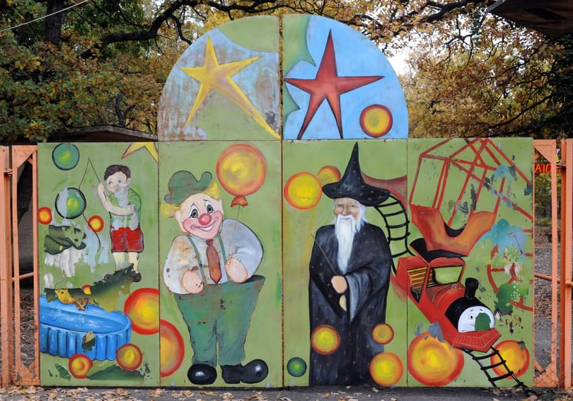 Bezárt a Pécsi Vidámpark