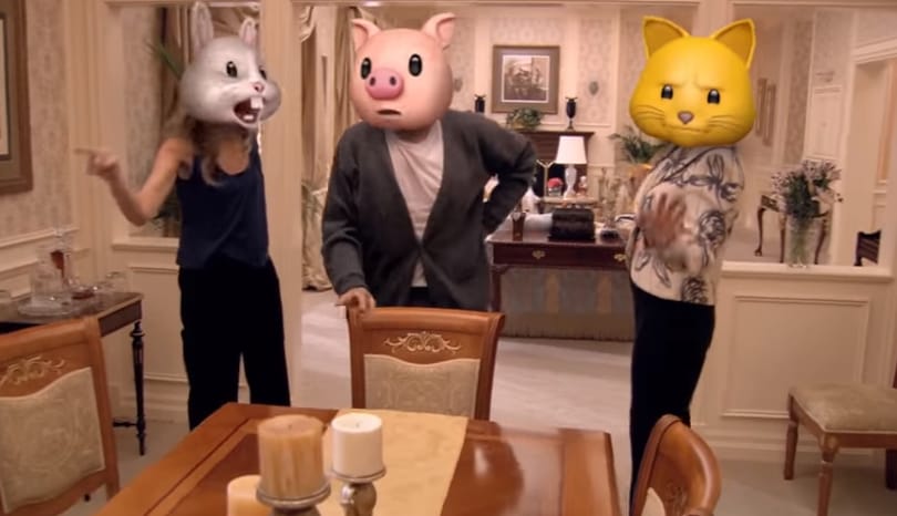 Videó: sorozatokba is beköltöznek az animojik
