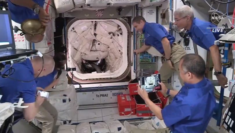Landolt a Nemzetközi Űrállomáson a SpaceX űrhajója