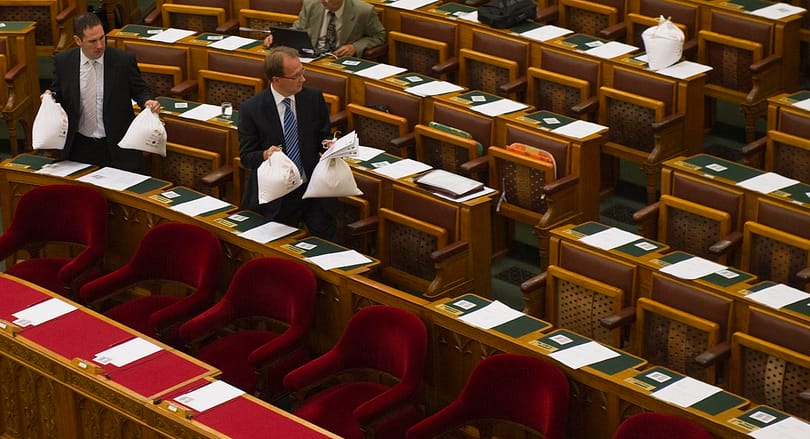 Harmincmillióba kerül a Fidesz-frakció nem létező honlapja