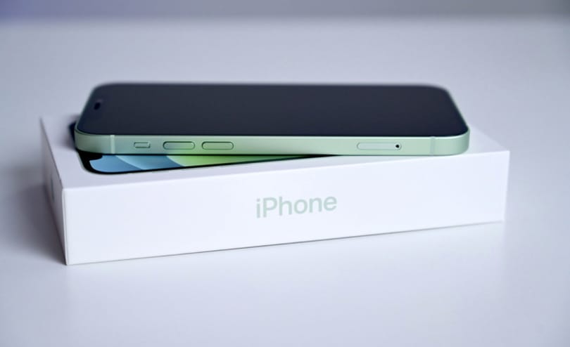 Egyre több európai ország veszi fontolóra az iPhone-betiltást, miután a túl erős sugárzás miatt Franciaország már lépett