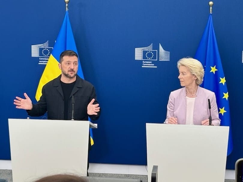 Zelenszkij Brüsszelben: Ukrajna nem adhat fel területeket
