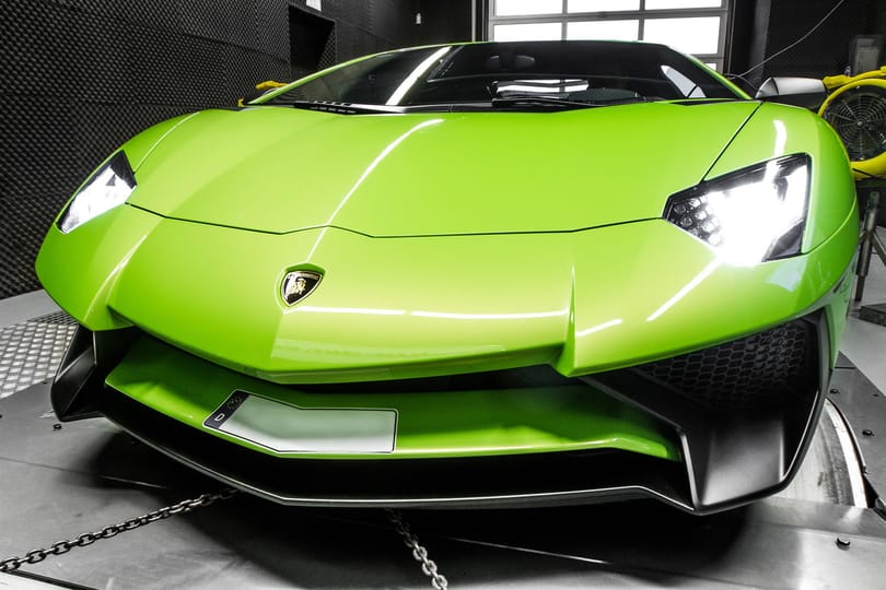 Így kell szakszerűen tuningolni a legerősebb Lamborghinit