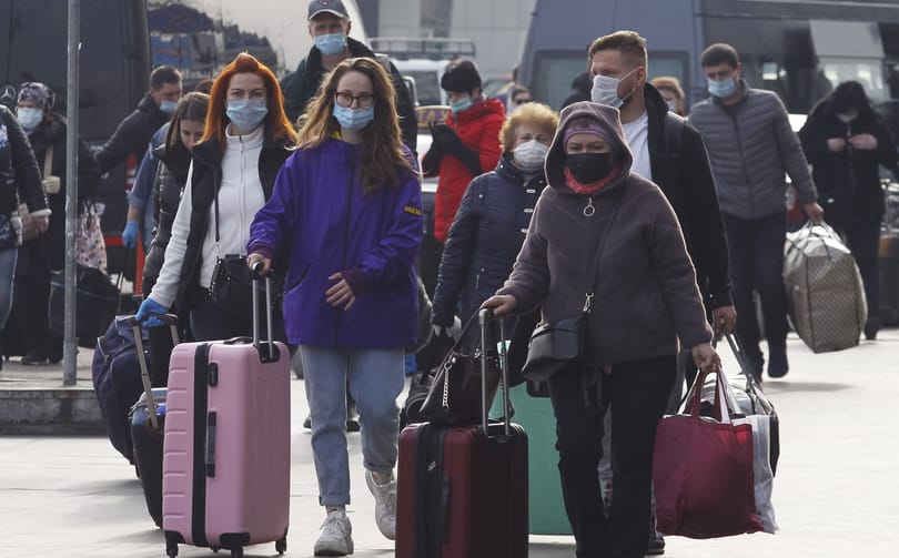 Megpróbáltak elszökni a karantén elől a Thaiföldről Kijevbe hazatérő utasok