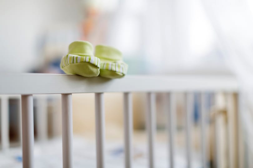12 napos csecsemő megerőszakolásával vádolnak egy északír férfit