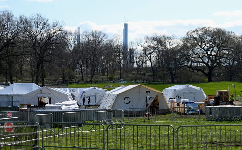 Leszerelték a tábori kórházakat New Yorkban