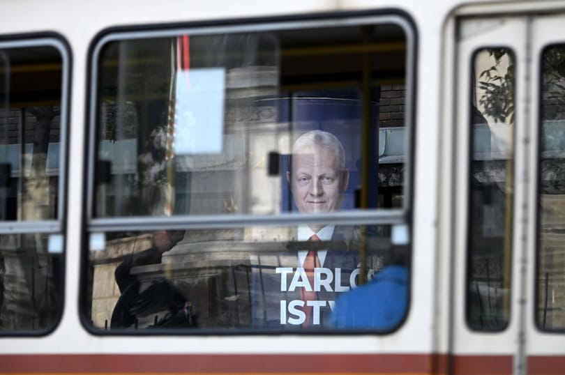 Tarlós István ott virít minden fideszes megyei lap oldalán