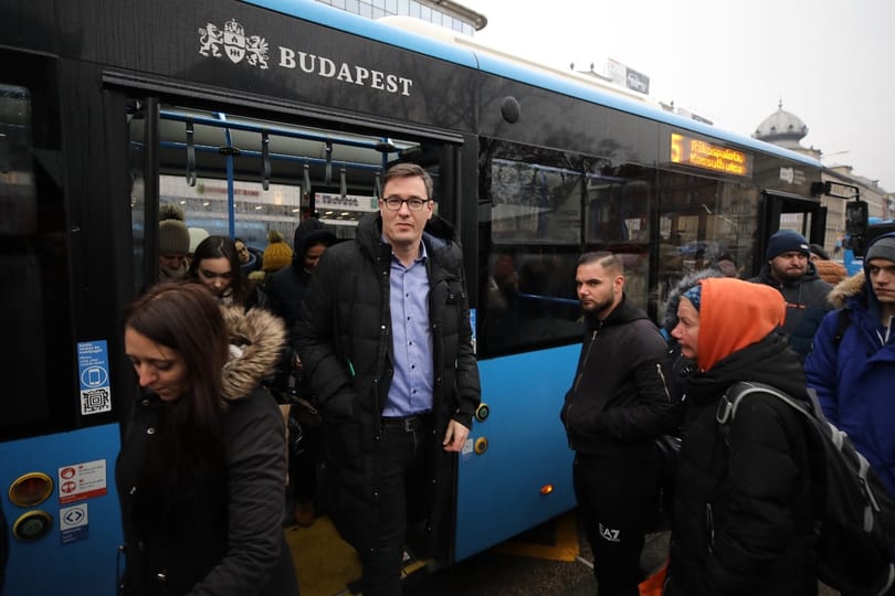 Pénzt nem ad a kormány Budapestnek, és azt sem engedi, hogy eladósodjon