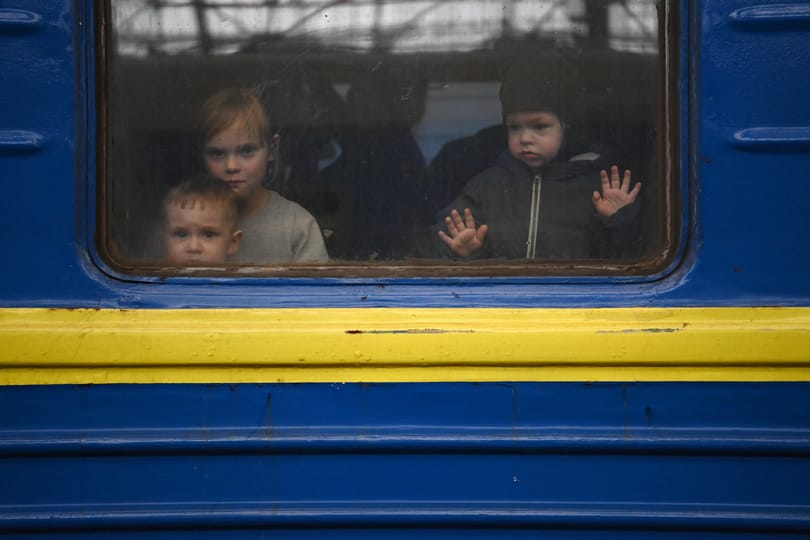 „Az oroszok minden lehetséges módon akadályozzák az ukrán gyerekek hazatérését”