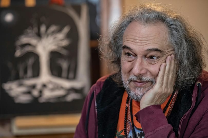 Otthagyta harmadik feleségét Laár András