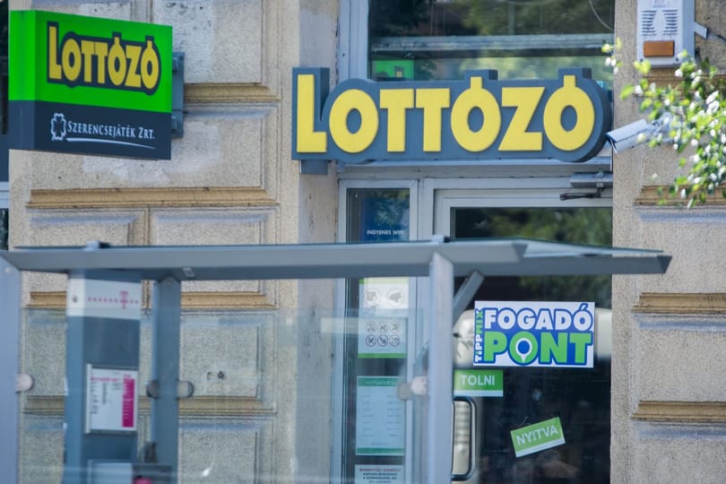 Kihúzták a lottószámokat, többen milliomosok lettek