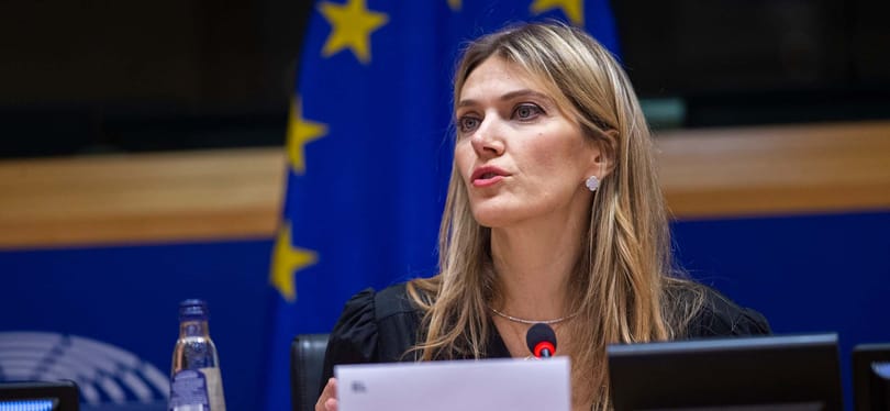 Kiengedik a börtönből Eva Kailit, az Európai Parlament korrupcióval vádolt volt alelnökét
