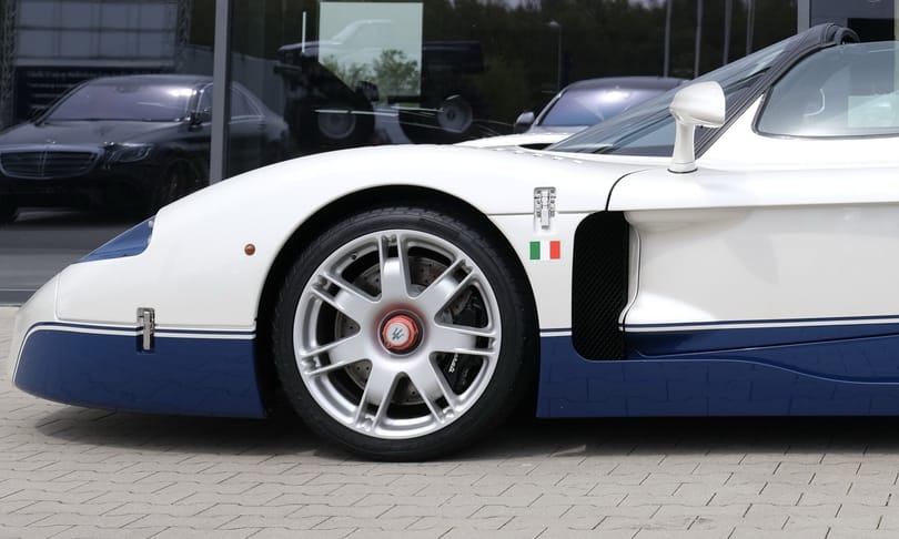 1 milliárd forintért várja új gazdáját egy alig használt 15 éves Maserati
