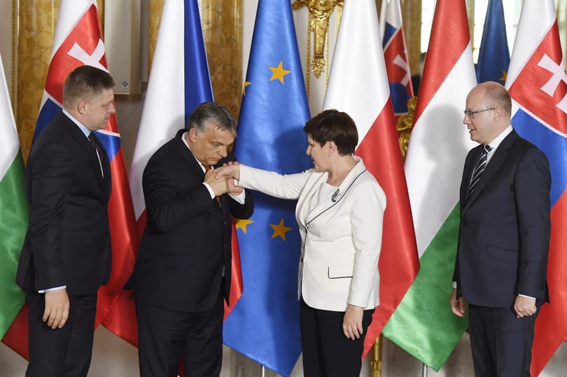 Rugalmas elszakadás: Slavkov lesz Visegrád Austerlitze?
