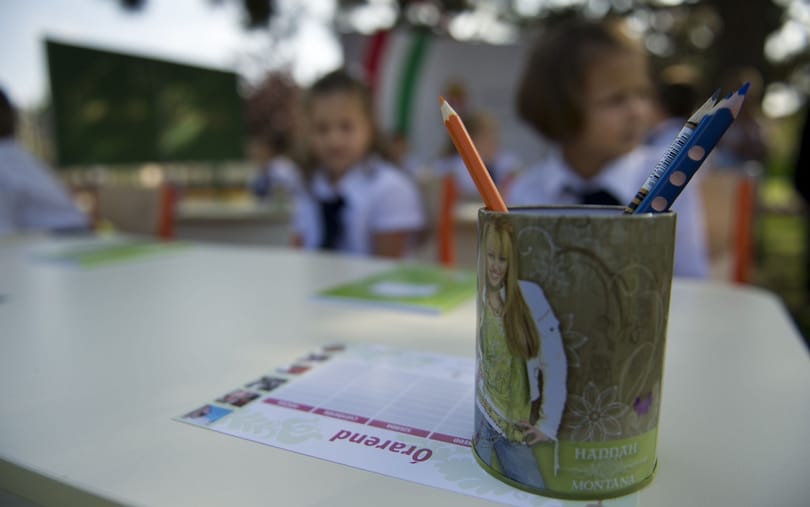 Írni és cipőt kötni sem tudnak a mai elsősök