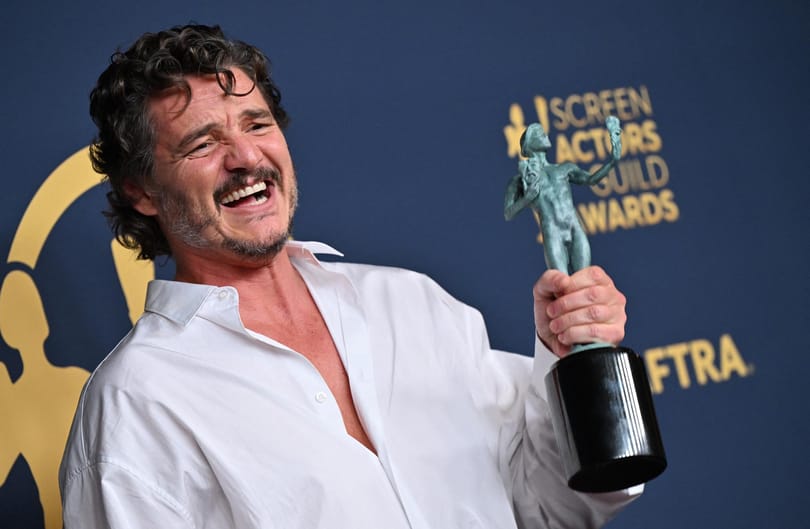 Pedro Pascal spiccesen vette át díját a SAG-gálán
