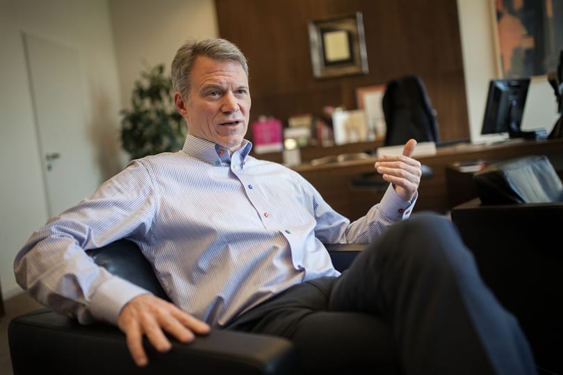 Microsoft-vezér: Jó pár emberi tevékenység el fog tűnni az MI miatt