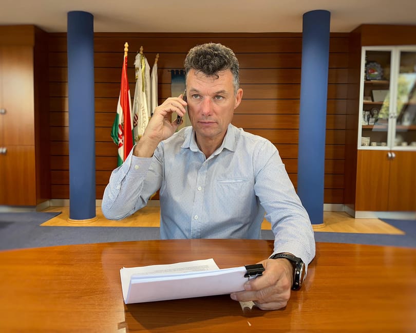 A saját korábbi előterjesztése miatt indított vizsgálatot Dunakeszi fideszes polgármestere