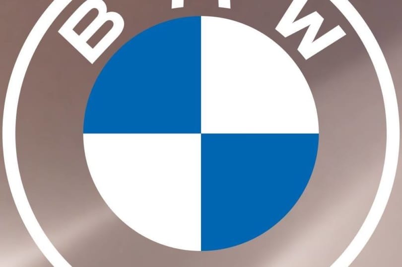 Megújul a BMW emblémája