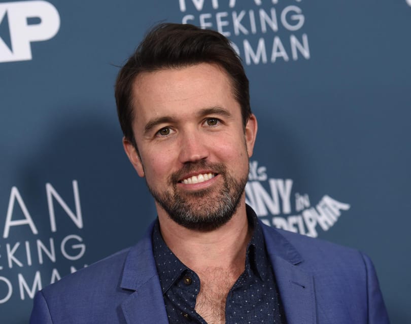 Rob McElhenney megváltoztatja a nevét