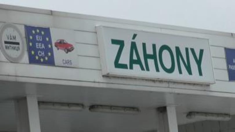 Mindkét oldalon várakozni kell a záhonyi határátkelőnél