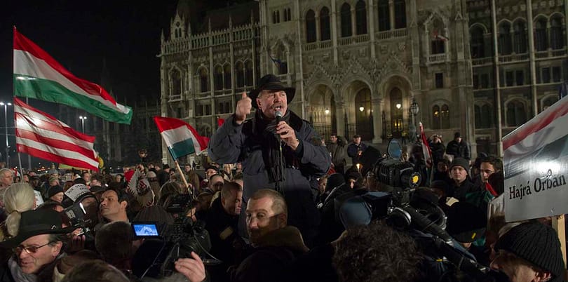 Hoppál államtitkárral saskabarézott Bencsik András