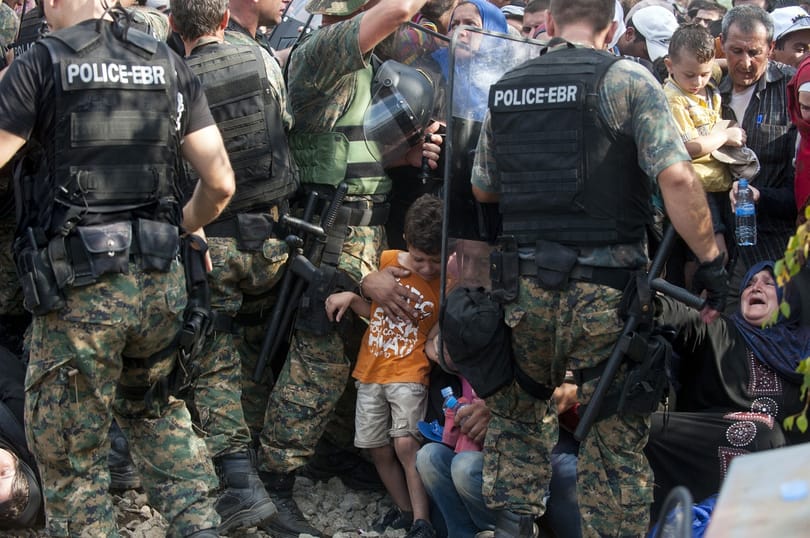 Menekültáradat: a gyerekekre gondolt az ENSZ a görög-macedón határnál